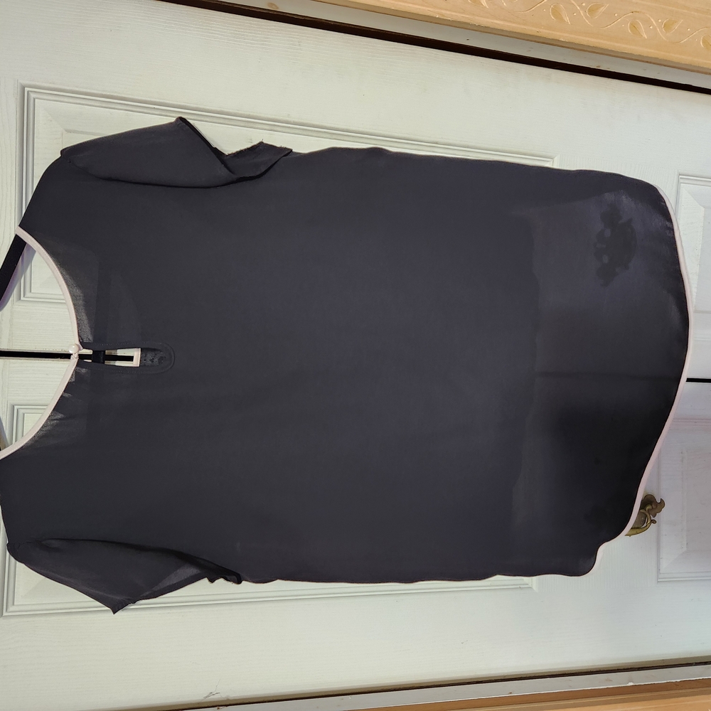 LC Lauren Conrad Black and White Short Sleeve T-Shirt - Picture 6 of 7